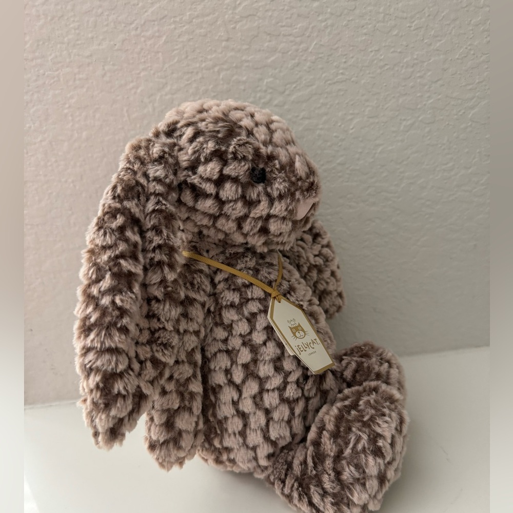 Authentic NWT Jellycat Bashful Luxe Bunny Pine Rare LAST ONE Gold Tag - Picture 3 of 16